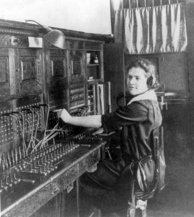 Operadora Telefonica.jpg