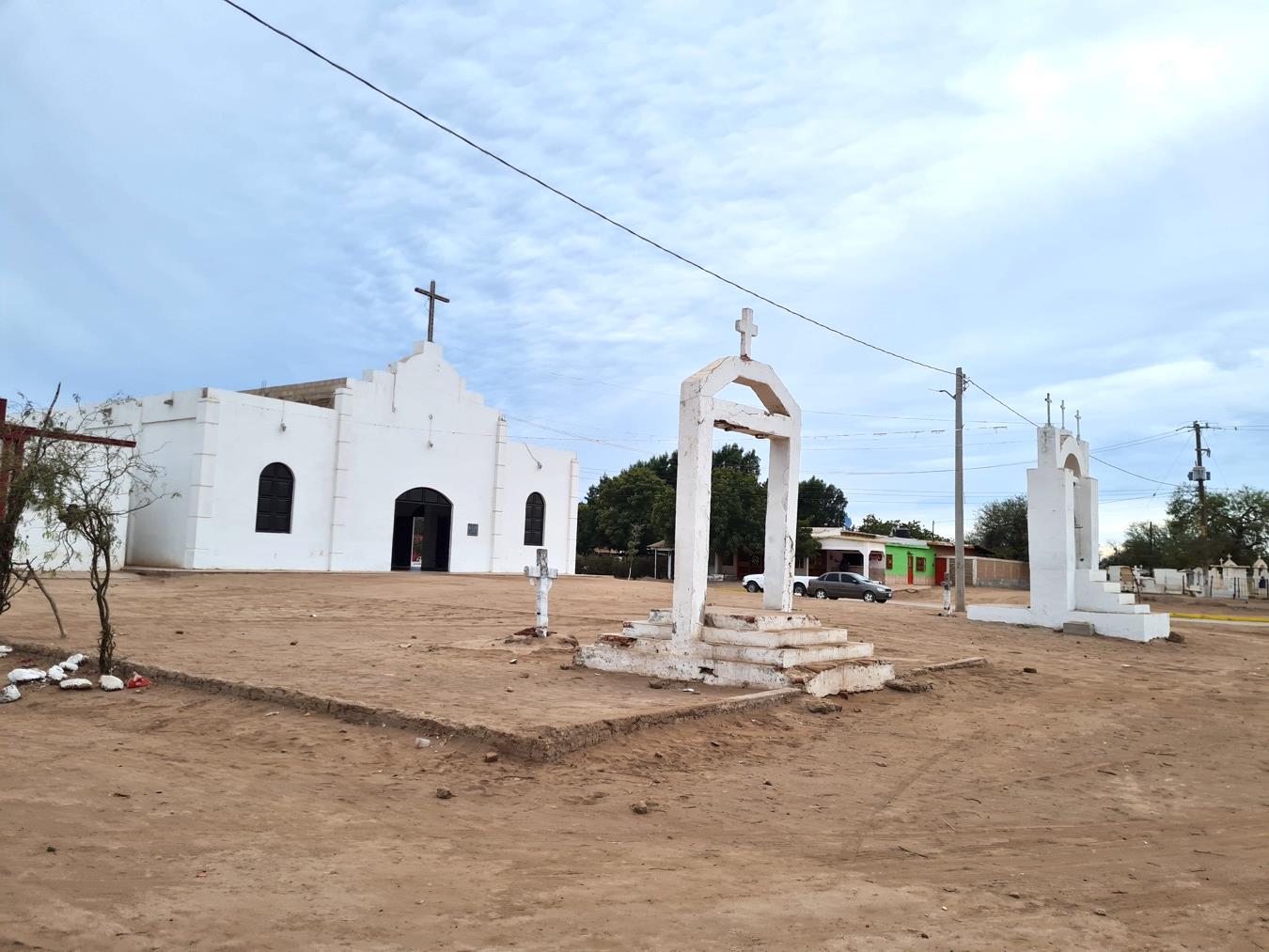 3 Iglesia de la Santísima Trinidad en El Júpare.jpg