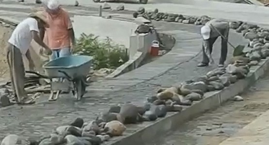 Caminos rurales de Oaxaca y sus piedras rodadas Caminos rurales de Oaxaca y sus piedras rodadas