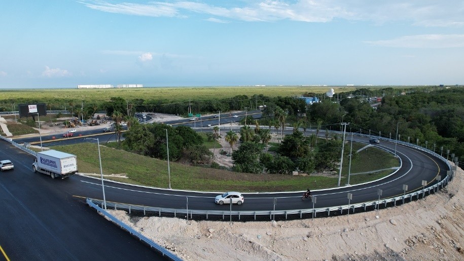 Cancún moderniza su infraestructura vial Cancún moderniza su infraestructura vial