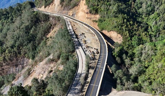 1 La carretera Cuautla-Tlapa-Marquelia.jpg
