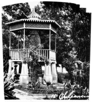 1 CHILPANCINGO Kiosko de una plaza de Chilpancingo.jpg