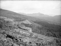 Curvas de leve grado la mayoría caracterizan el trazo de esta autopista.jpg