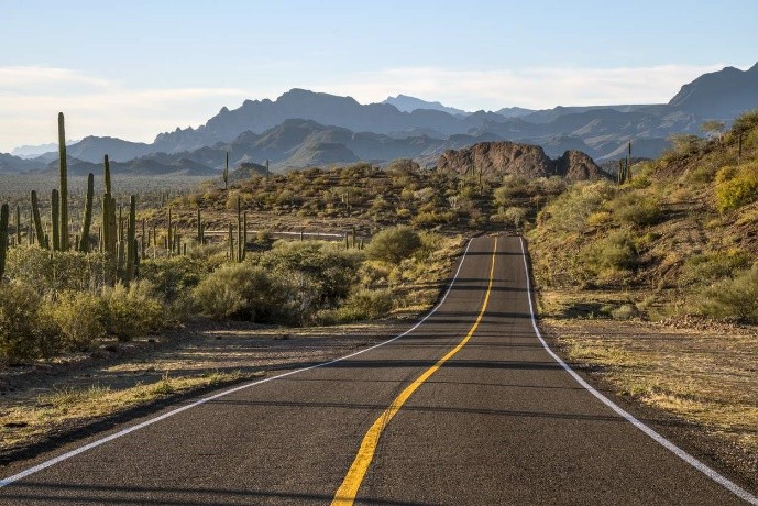 Caminos nuevos, caminos viejos: Carretera Transpeninsular Caminos nuevos, caminos viejos: Carretera Transpeninsular