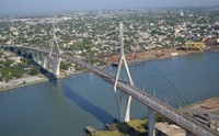 puente de Tampico cruzando el río Pánuco.jpg