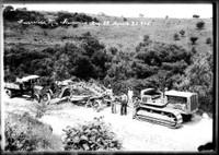 Trabajando la carretera México-Acapulco.jpg