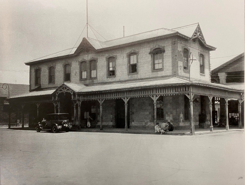 Estación del Ferrocarril Central en terrenos.jpg