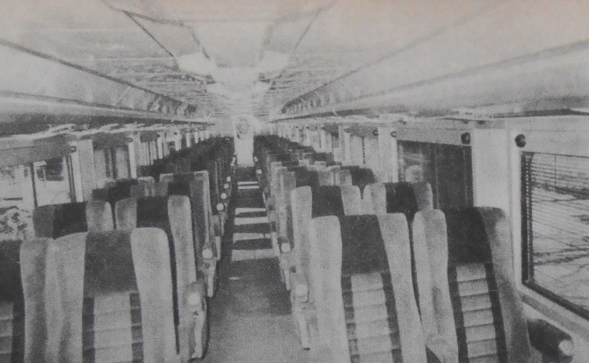 1 Interior del tren El Regiomontano.jpg Interior del tren “El Regiomontano” cuyos asientos fueron diseñados para ofrecer la mayor comodidad a los usuarios. El Universal 9 de abril de 1987.