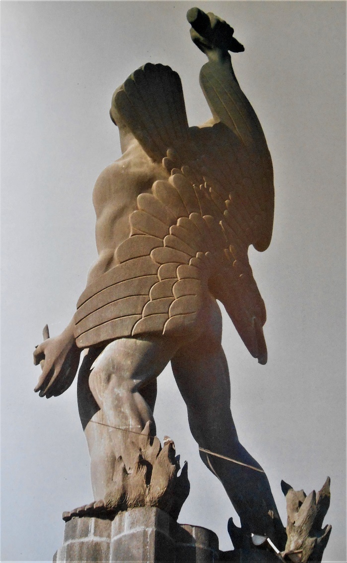 Águila que desciende.jpg