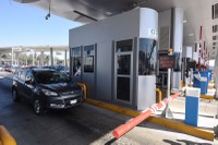 Los usuarios de las autopistas y puentes de cuota.jpg