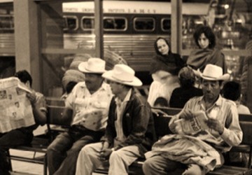 Un transporte para todos (ómnibus) nació en México hacia 1912. Después surgieron empresas camioneras que llevaban a turistas a los sitios históricos o de descanso.