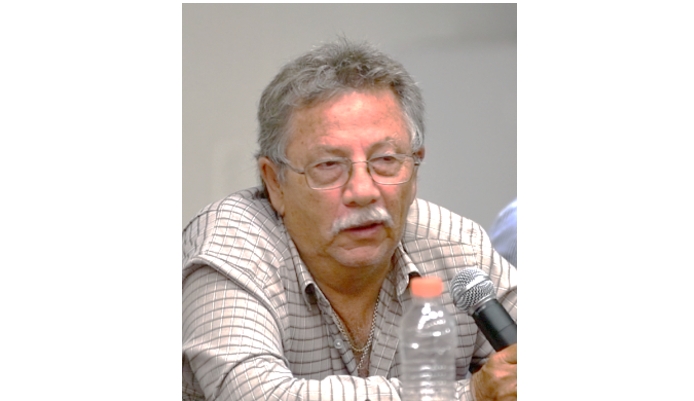 Ha laborado a lo largo de 35 años de su vida en la Residencia General de Conservación de Carreteras en el Centro SCT.jpg
